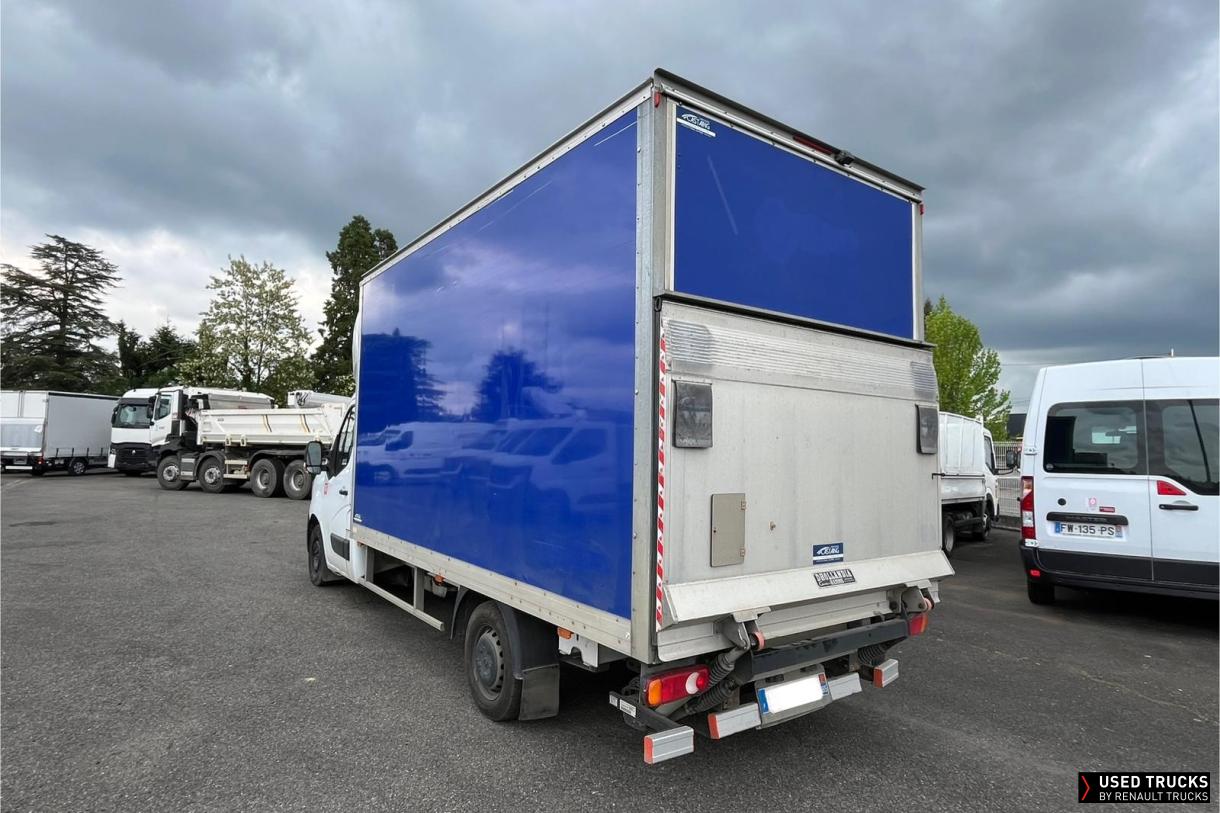 Renault Trucks Master 145
