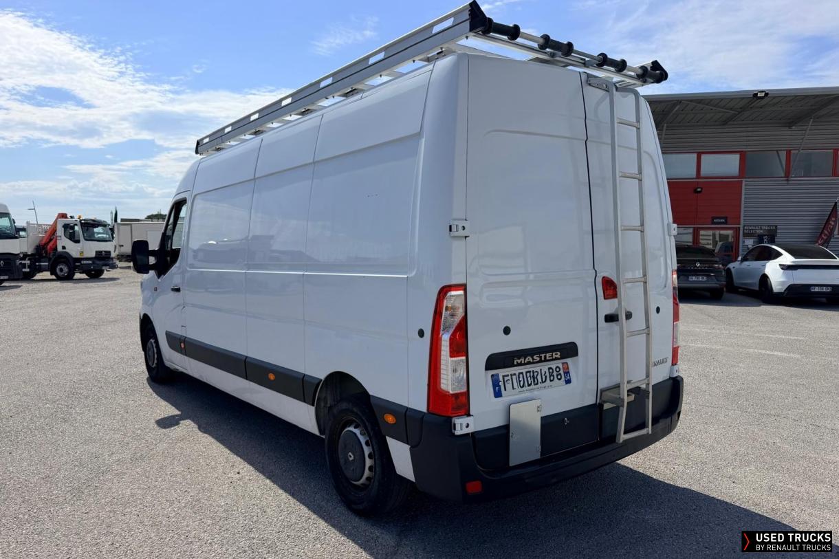 Renault Trucks Master 135