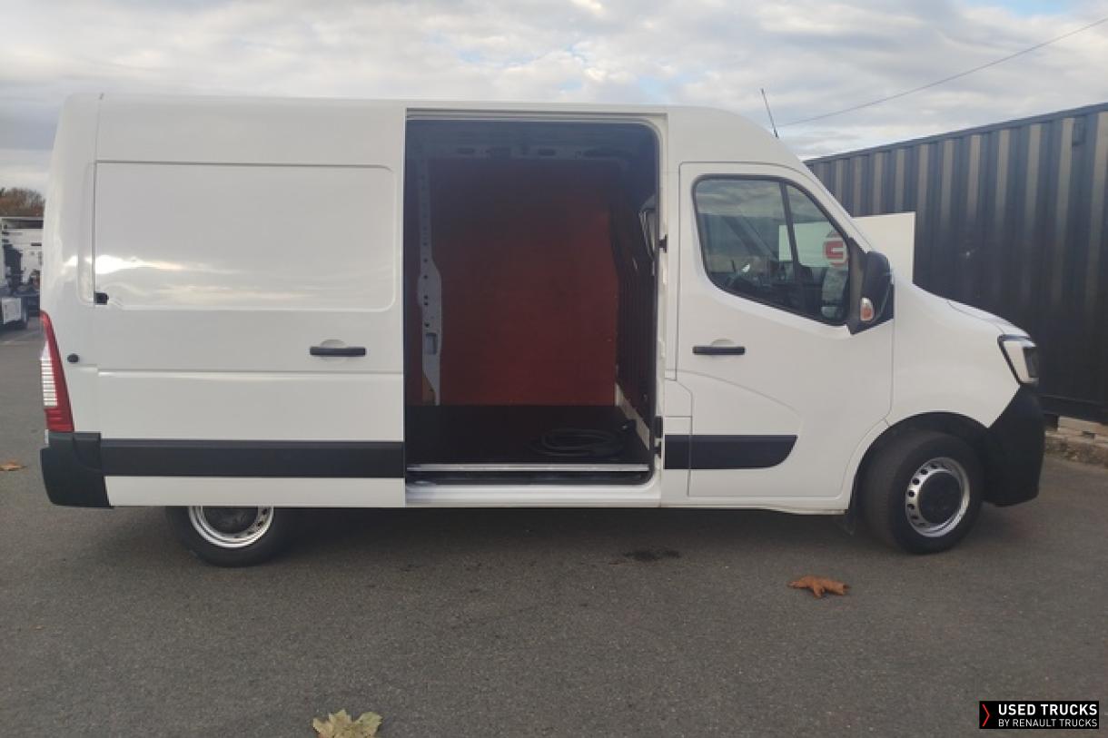 Renault Trucks Master 76