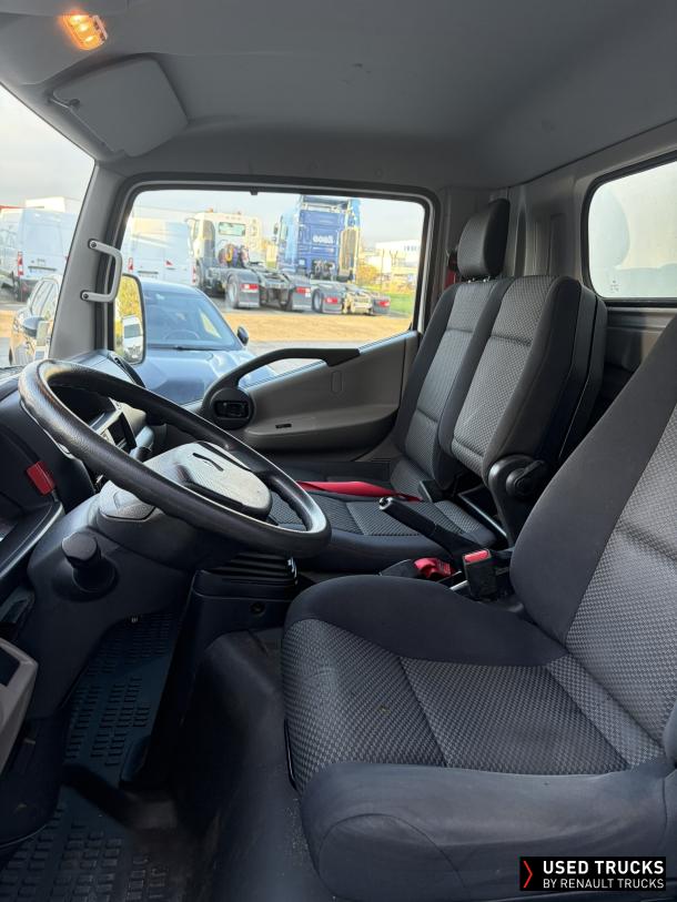 Renault Trucks Maxity 130