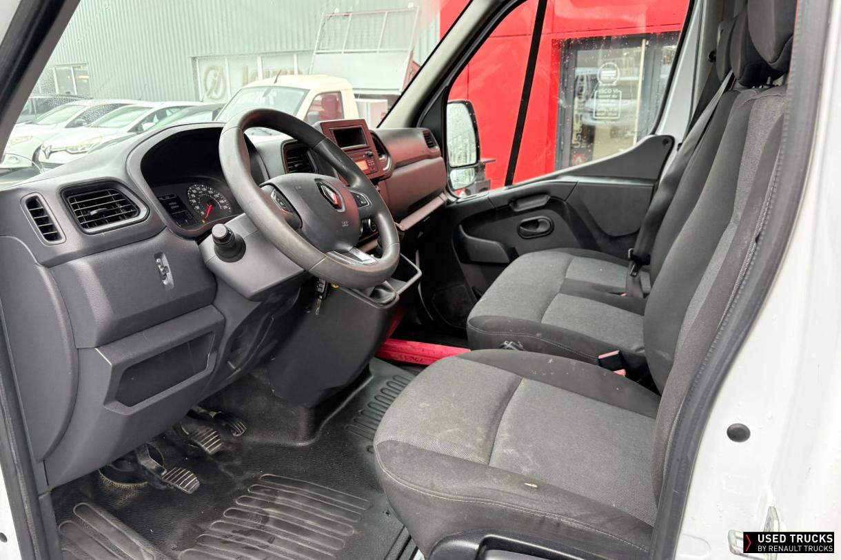 Renault Master 130