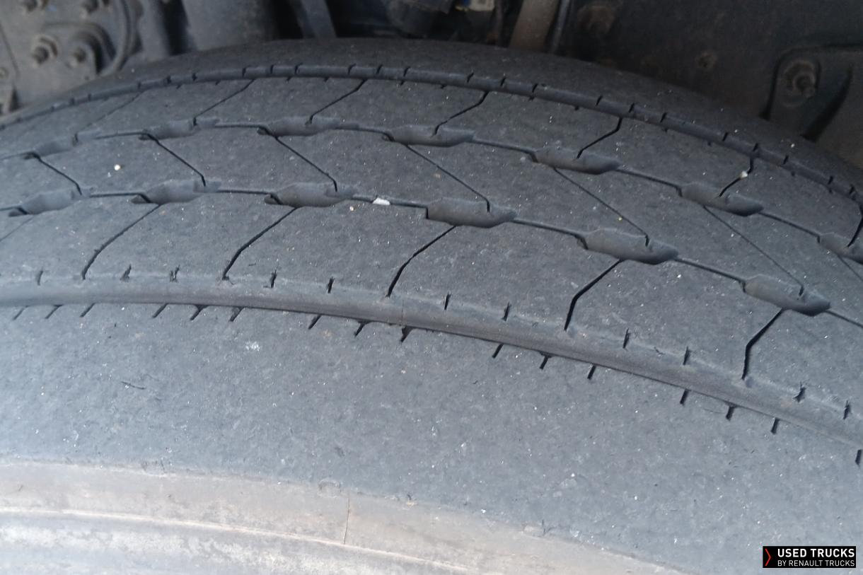 Renault Trucks T 380