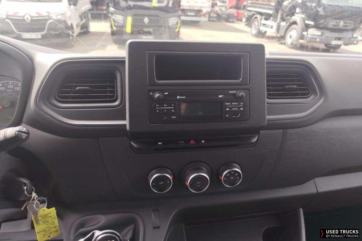 Renault Master 130
