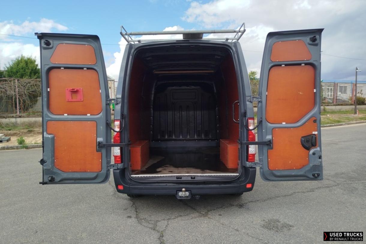 Renault Trucks Master 135