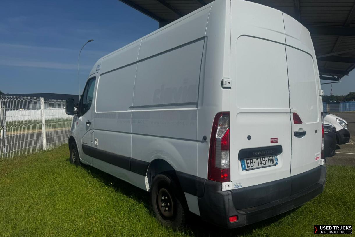 Renault Trucks Master 135