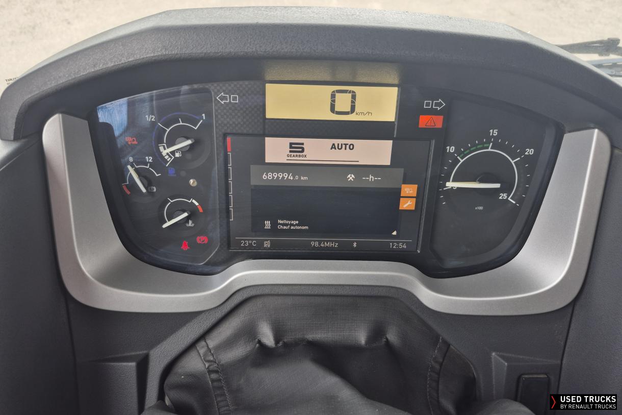 Renault Trucks T 440