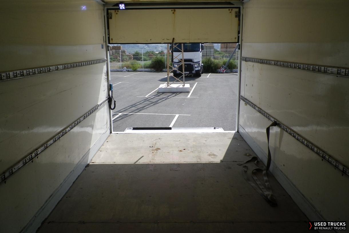 Renault Trucks Midlum 220