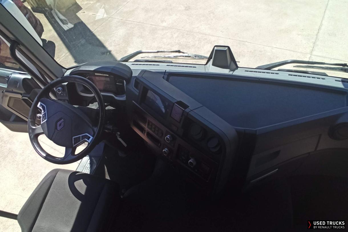 Renault Trucks T 520
