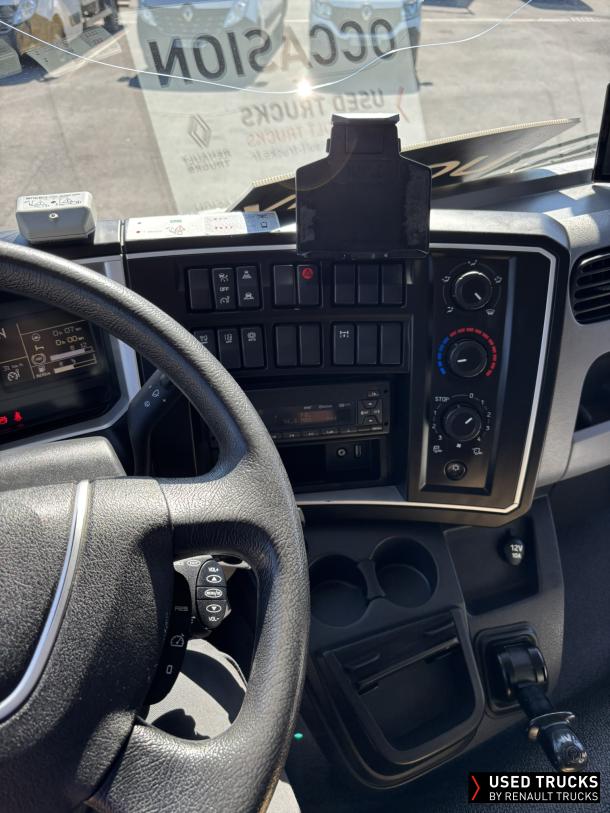 Renault Trucks D 210