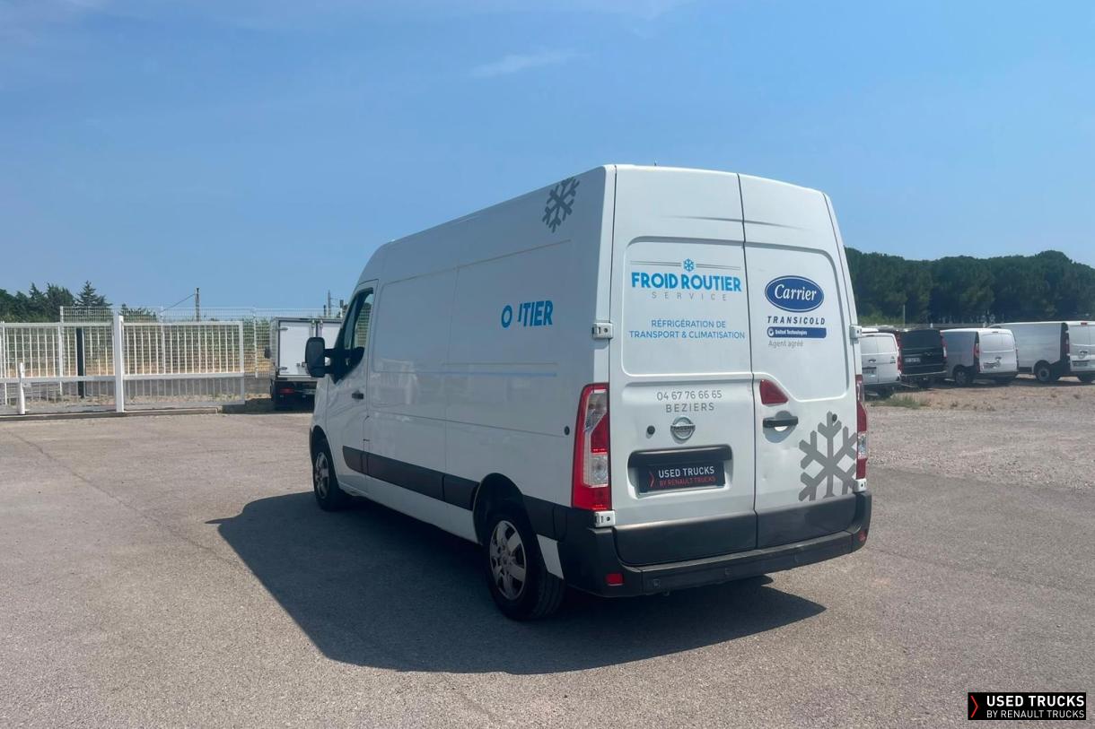 Nissan NV400 