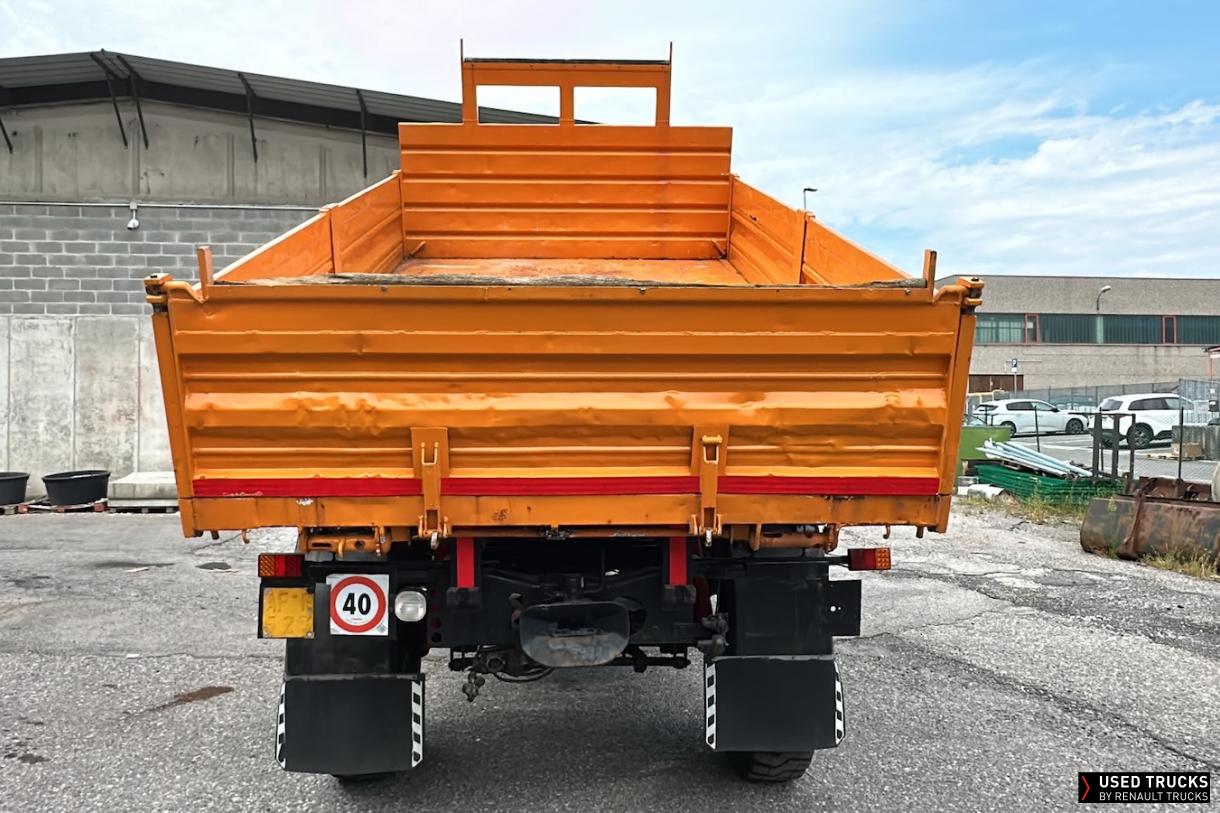 Mercedes-Benz Unimog 240
