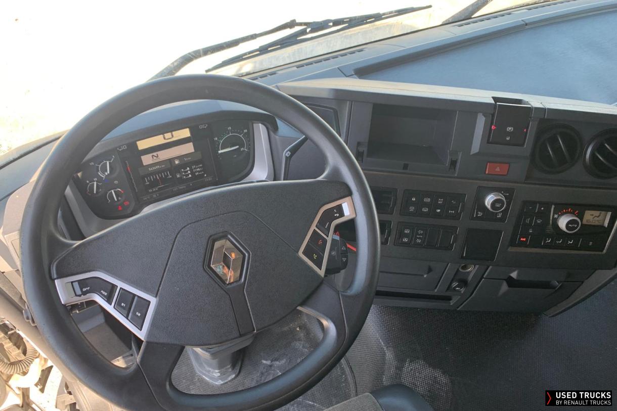 Renault Trucks T 440