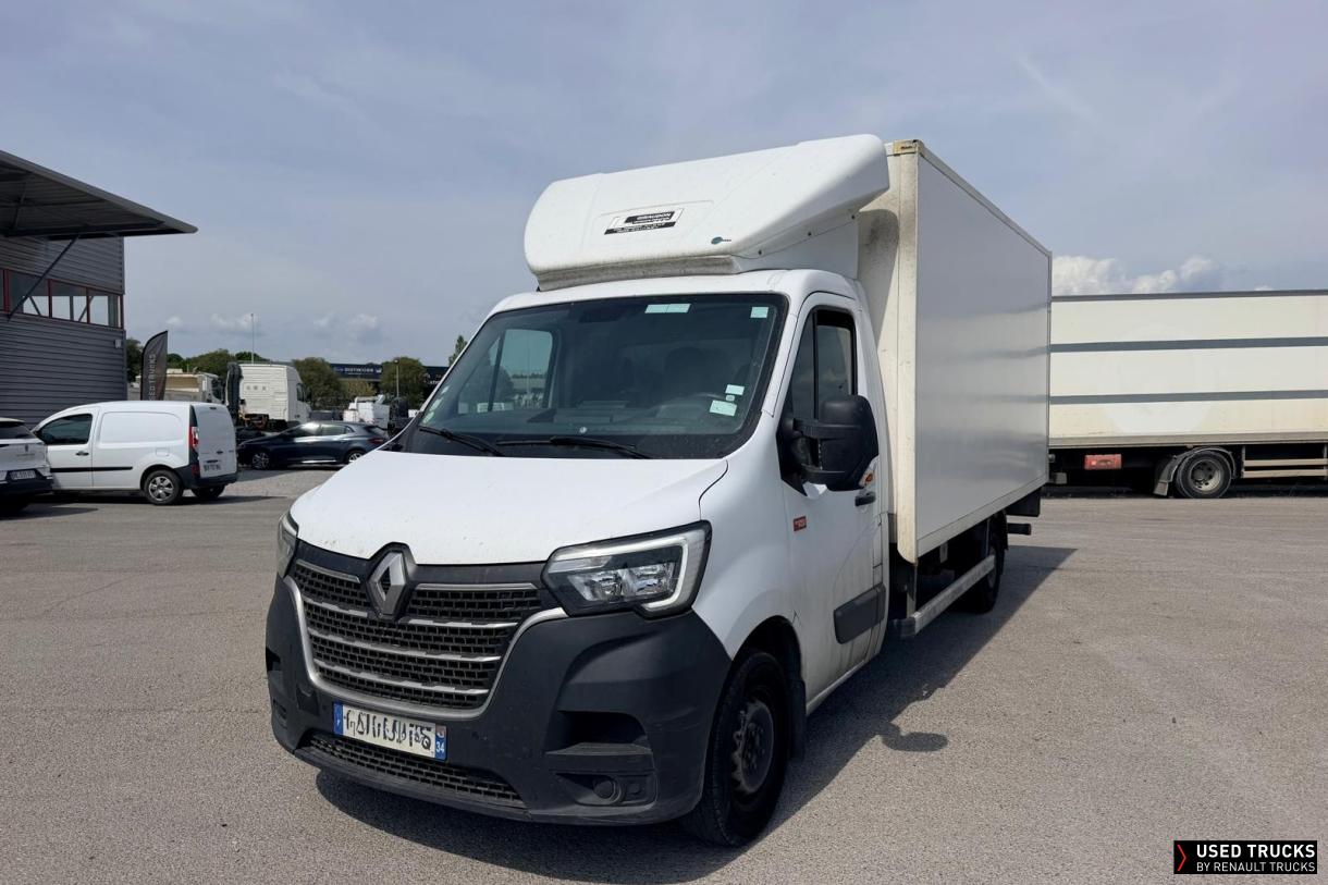 Renault Trucks Master 145