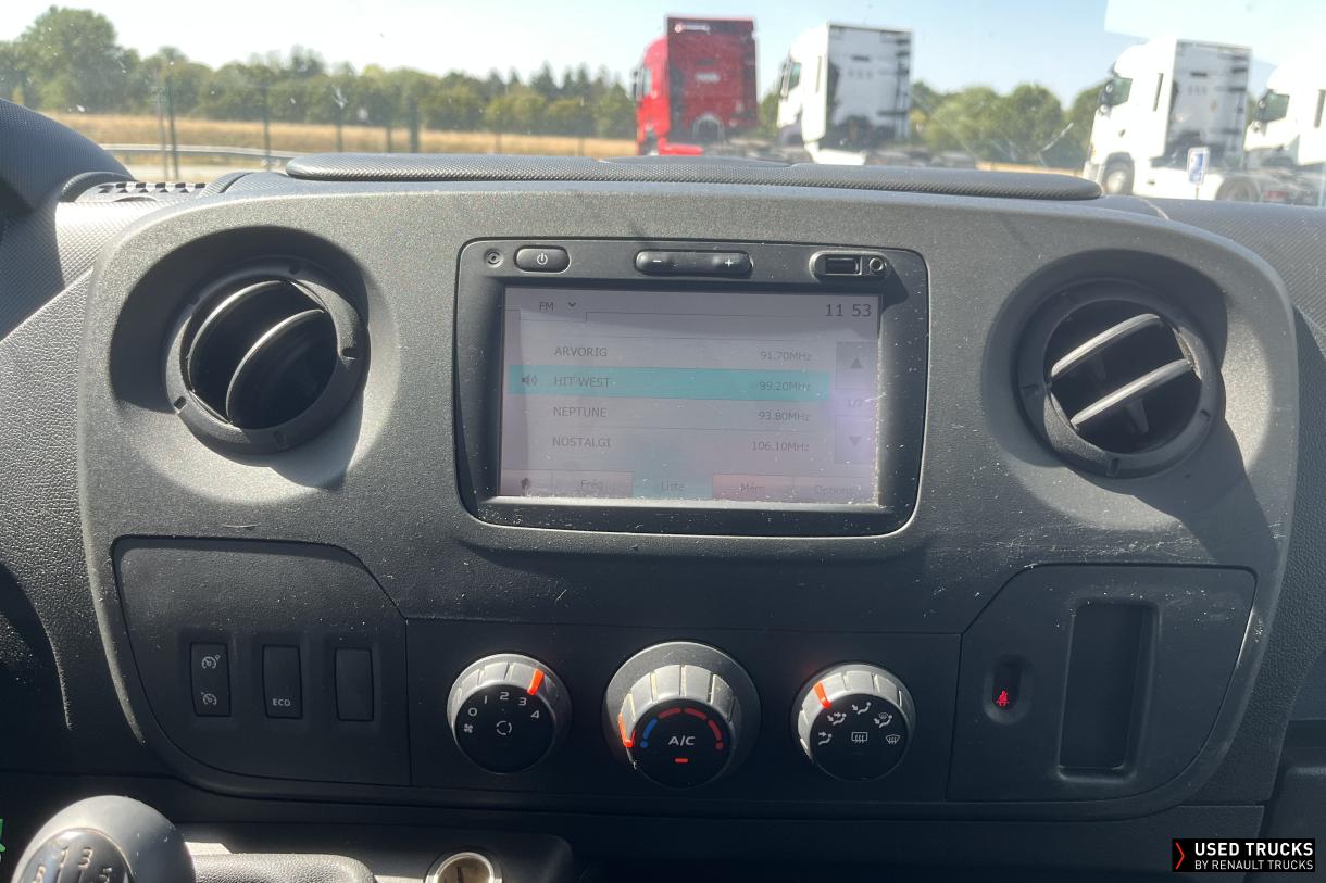 Renault Trucks Master 130
