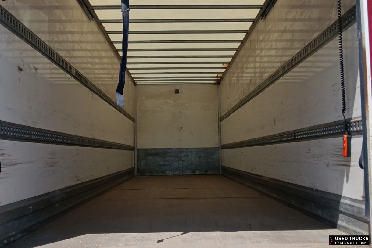Renault Trucks D 280