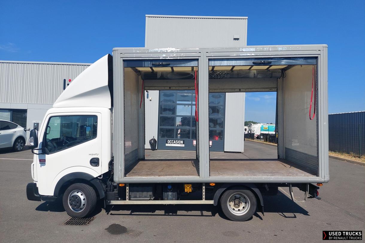 Renault Trucks Maxity 130