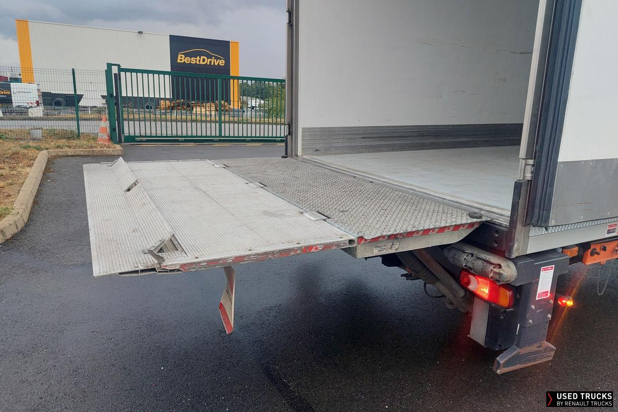 Renault Trucks D 250