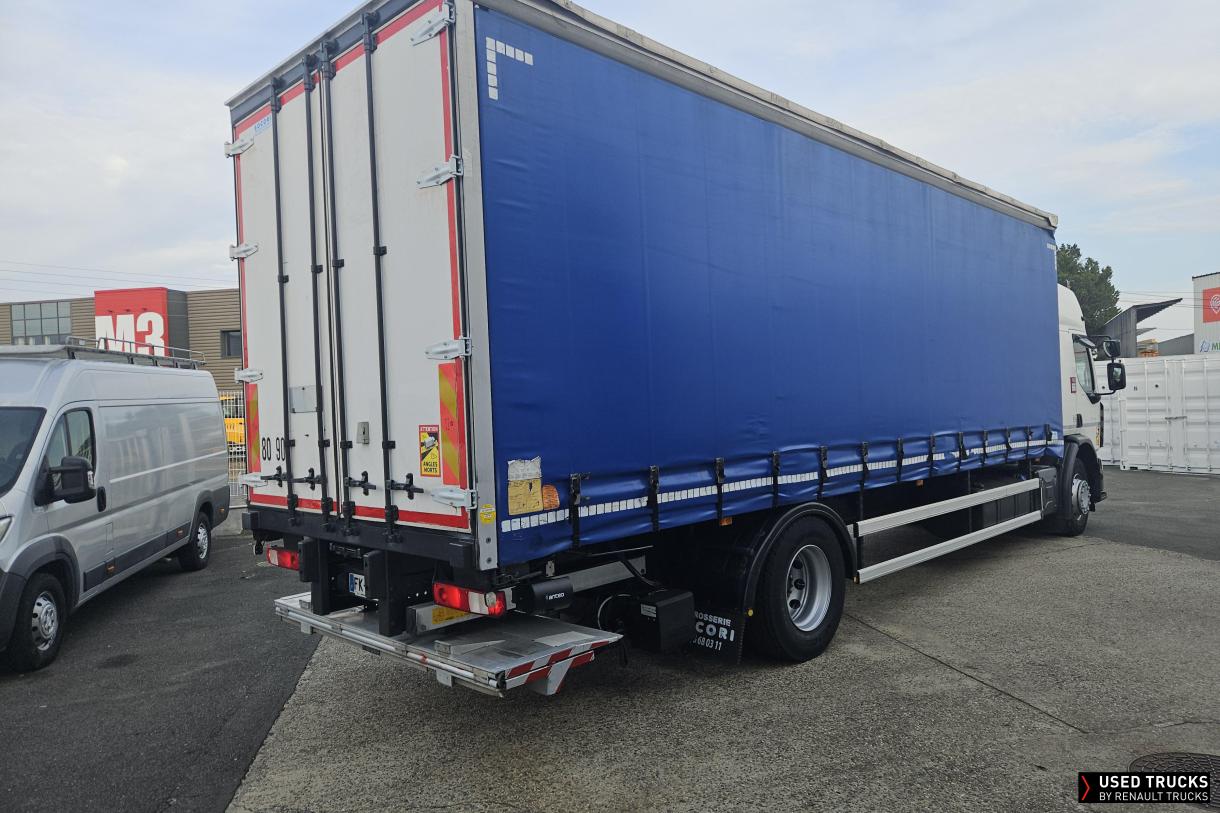 Renault Trucks D Wide 320