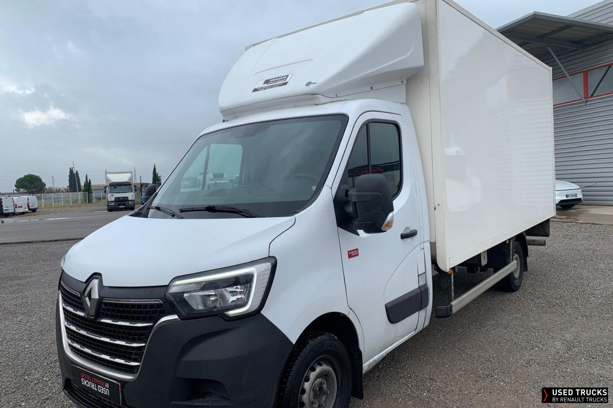 Renault Trucks Master 145