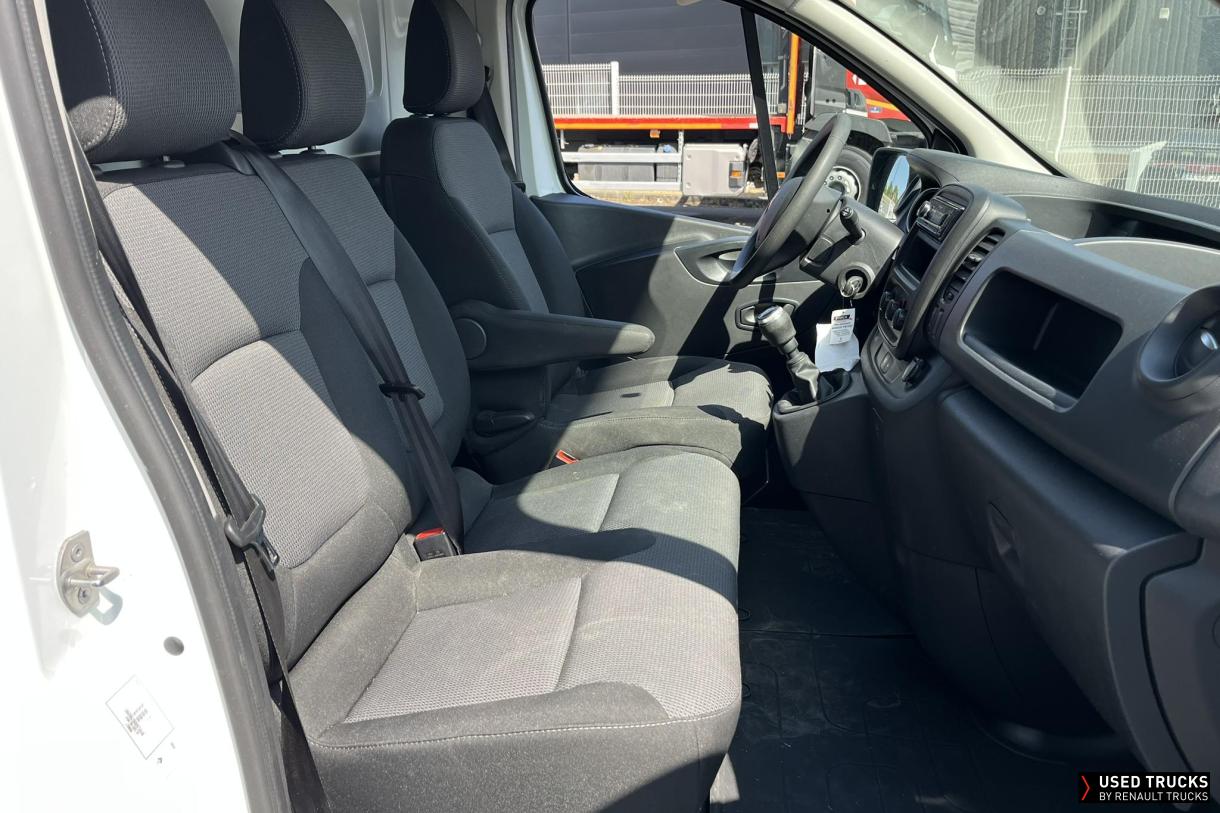 Renault Trafic 145