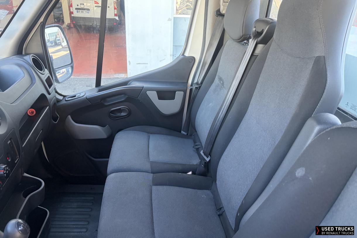 Renault Master 130