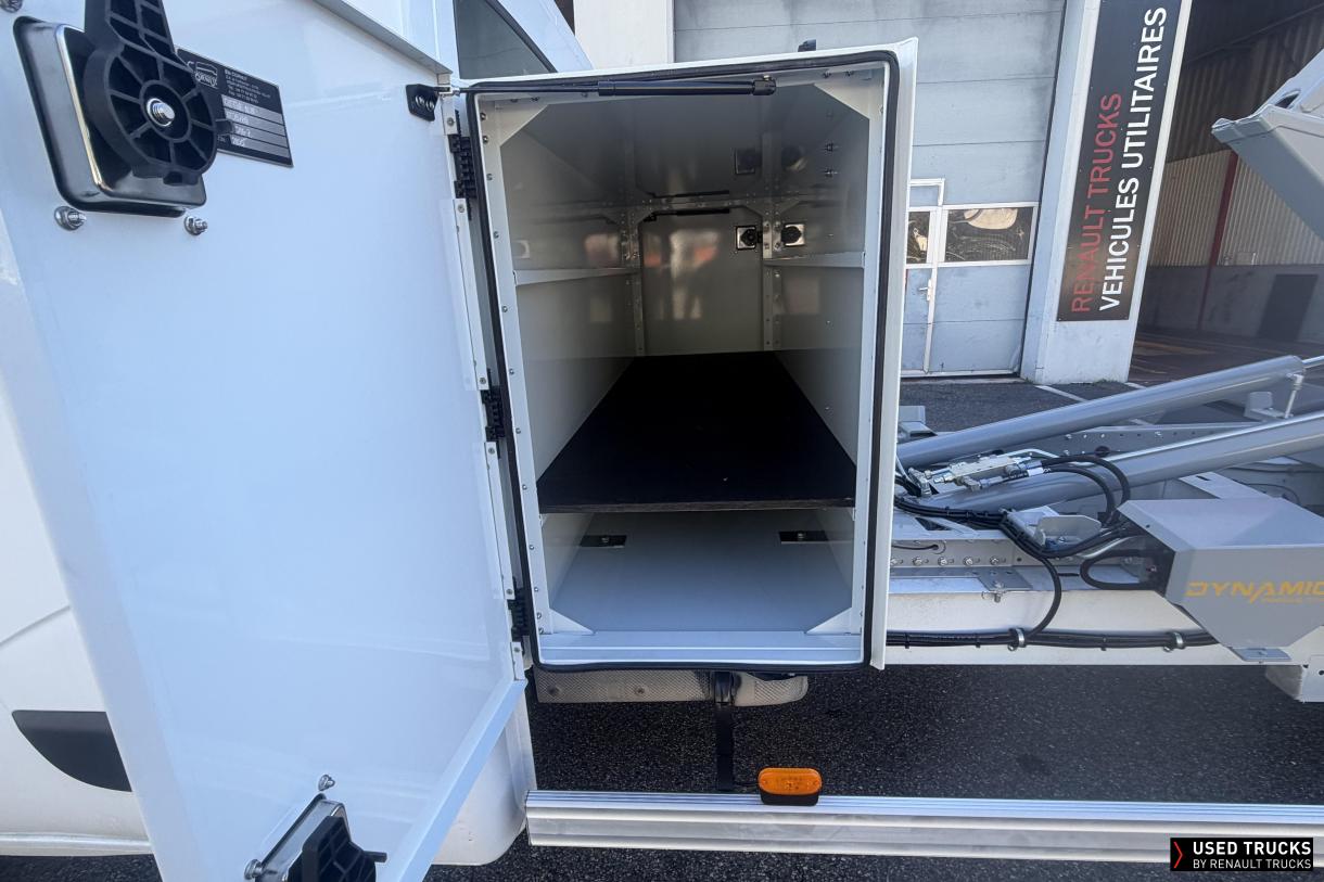 Renault Master 130