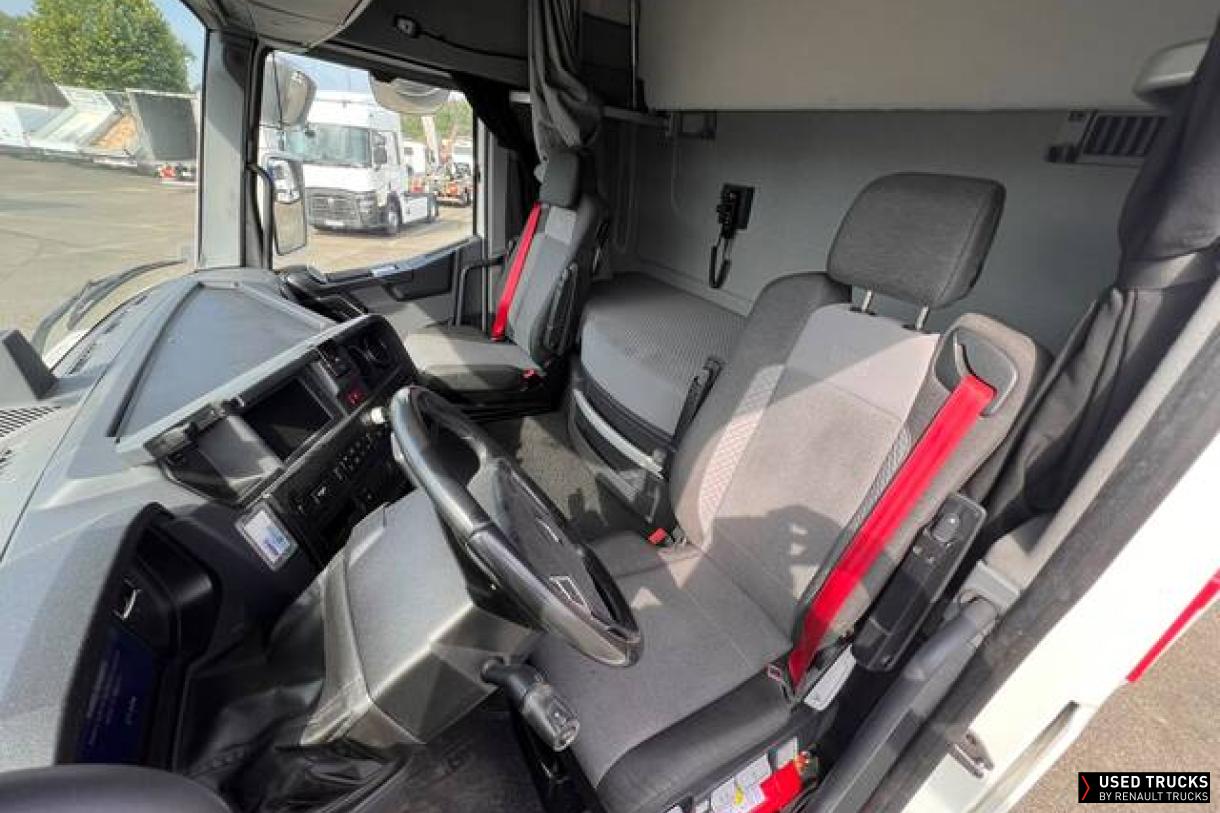 Renault Trucks T 440