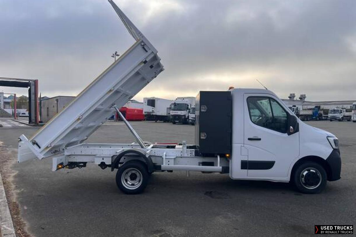 Renault Master 130