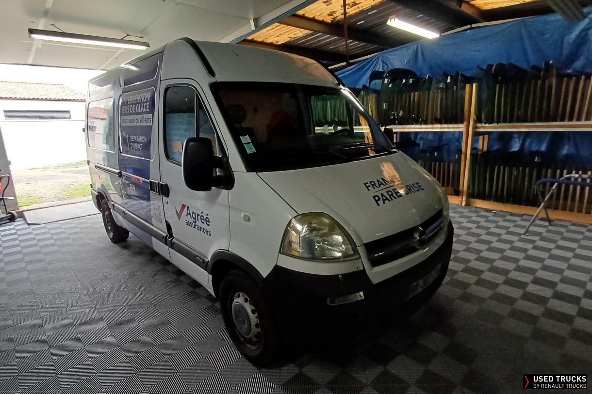 Opel Movano 120