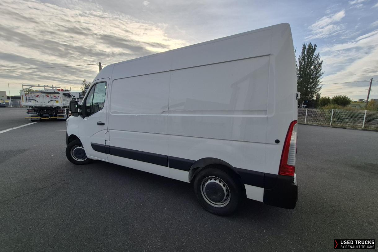 Renault Trucks Master 135