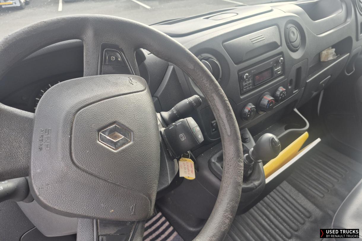 Renault Master 130