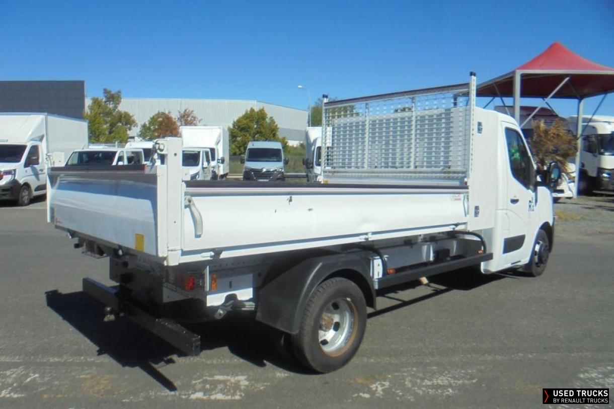 Renault Trucks Master 145