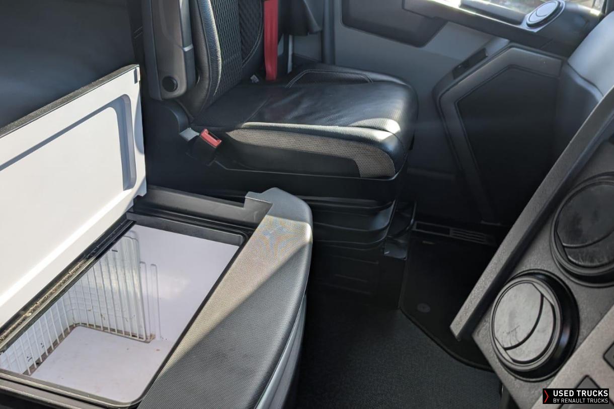 Renault Trucks T High 520