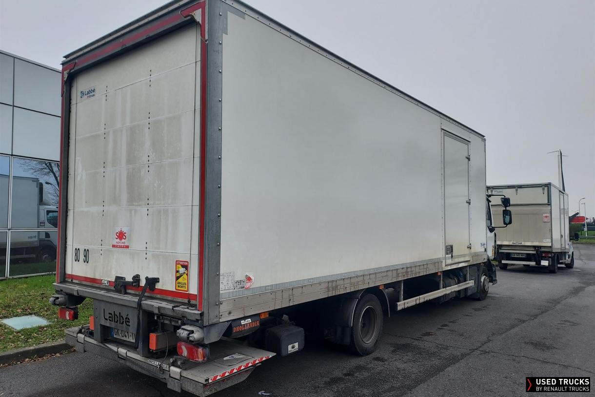 Renault Trucks D 240