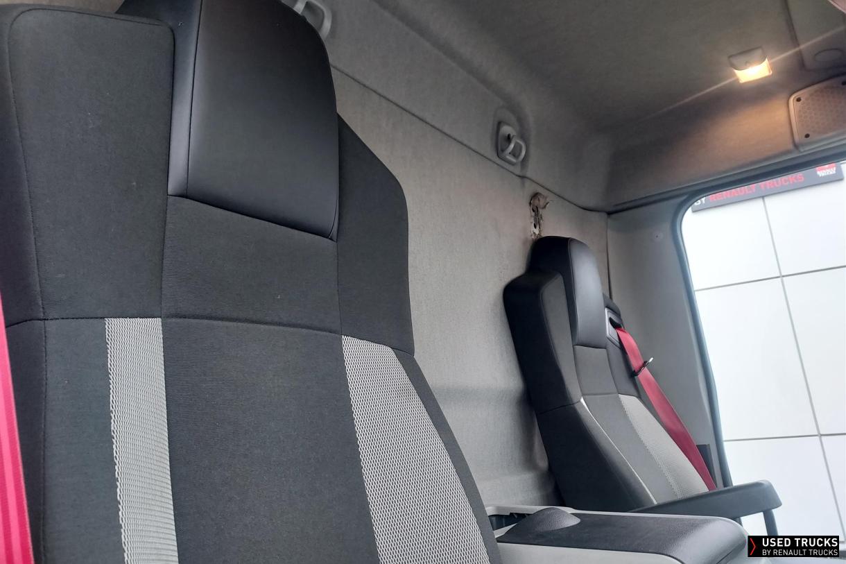 Renault Trucks D 240