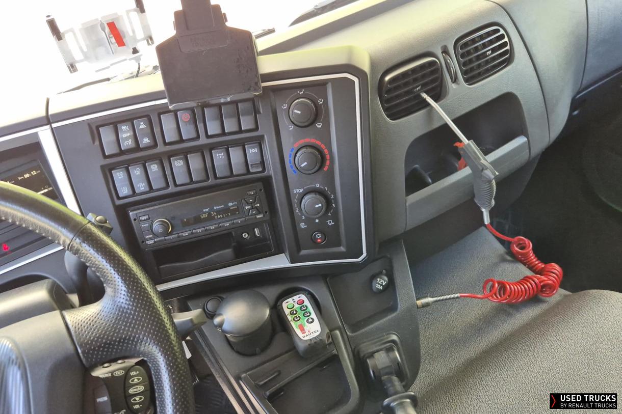 Renault Trucks D Cab 2.1 320