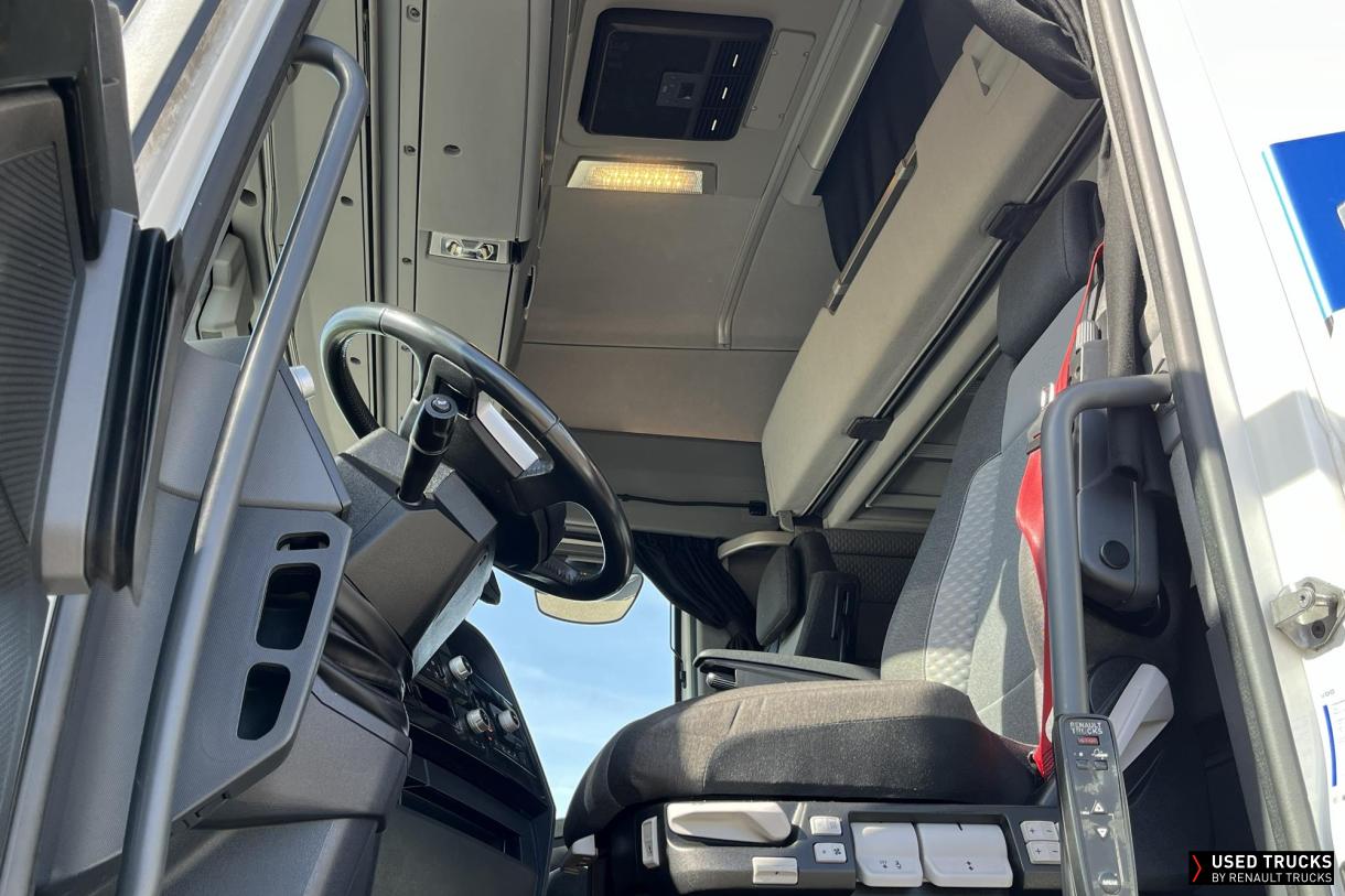 Renault Trucks T High 520