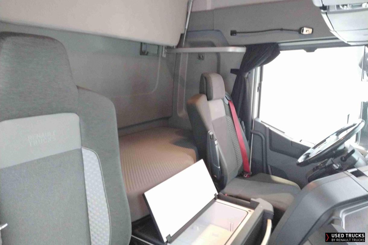 Renault Trucks T 480