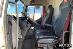 Renault Trucks D
                                          240