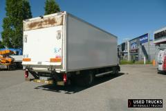Renault Trucks D
                                          210