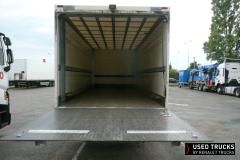 Renault Trucks D
                                          210