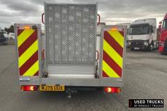 Renault Trucks Trafic
                                          120