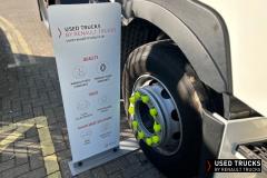 Renault Trucks T High
                                          520