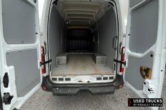 Renault Master
                                          165