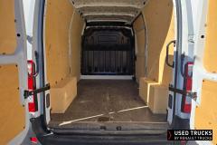 Renault Master
                                          135