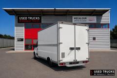 Renault Trucks Master
                                          130