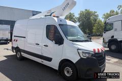Renault Trucks Master
                                          145