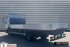 Renault Trucks D
                                          210