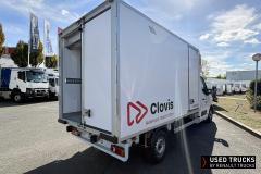 Renault Trucks Master
                                          130
