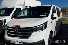 Renault Trucks Trafic
                                          